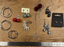 11 Paar Ohrringe Pilgrim