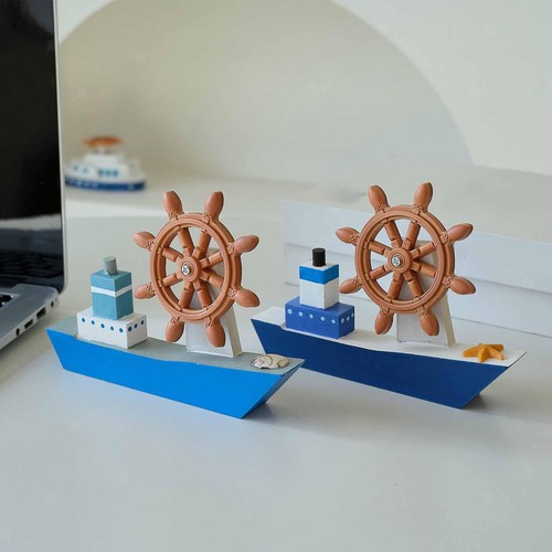 Holzsegelboot-Modell-Bücherre