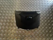 UNTER SITZ VERKLEIDUNG -