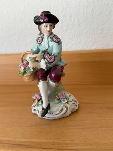 Porzellanfigur jüngling mit - porzellanfigur,