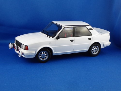 Skoda 130lr plain body - skoda,