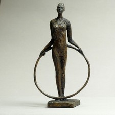 Skulptur KLEINE ARTISTIN