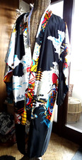 Exkl. Da-Morgenmantel Kimono Gr. L GEISHA Satin gefüttert bunt auf Schwarz