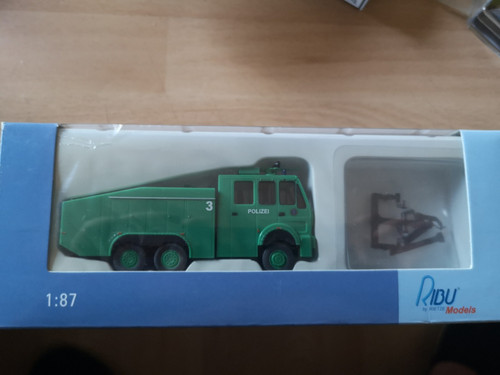 Rietze ribu 67802 - rietze,/, mercedes