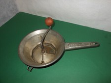 Ganz alte Flotte Lotte aus Frankreich Moulin Legumes