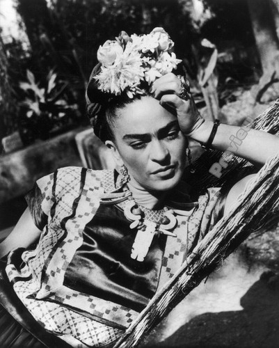 Frida kahlo vogue model - frida,