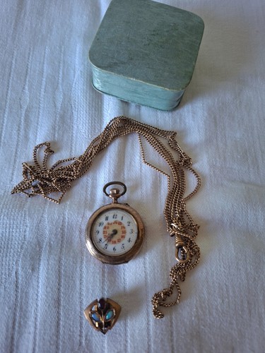 Alte goldene damenumhängeuhr - goldene,