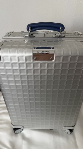 Rimowa classic aluminium grid - rimowa,