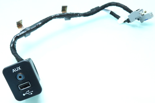 Fiat freemont 345 usb aux - /,