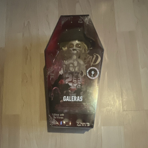 Mezco living dead dolls - mezco,