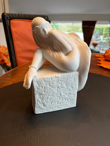 Royal copenhagen figure - royal,