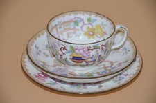 Minton China Bone - antikes Porzellan - dreiteiliges Teegedeck - vor 1945