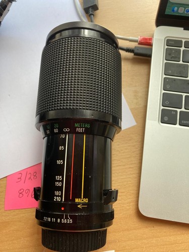 Teleobjektiv zom 210mm - zom, 70-210mm