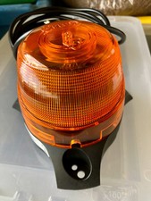 Hella Blitz-Kennleuchte Gelb