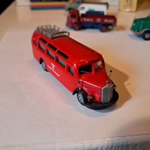 Praline mercedes benz 3500 - mercedes, 0-3500