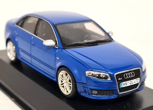 Minichamps audi rs4 - minichamps,