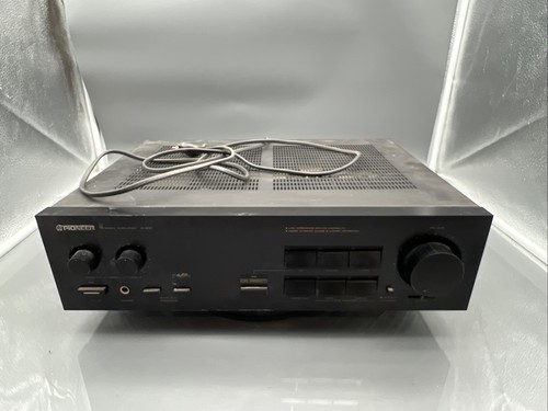 Pioneer 331 stereo amplifier - stereo,