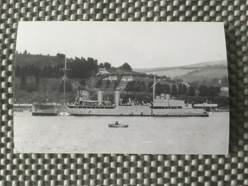 Hms snapdragon sloop - -,