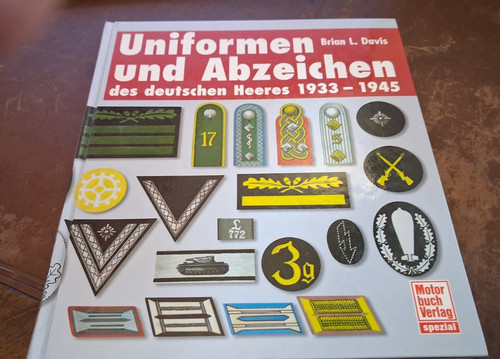 Brian davis uniformen und - davis,