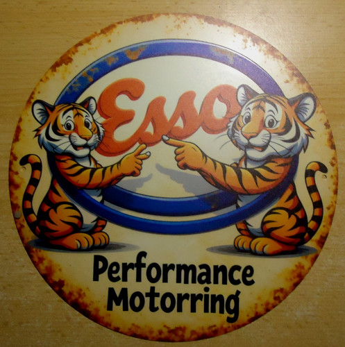 Esso performance motoring - ,