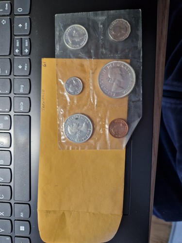 Royal canadian mint - canadian,