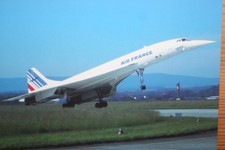 AK Airliner Postcard Flugzeug AIR FRANCE Concorde