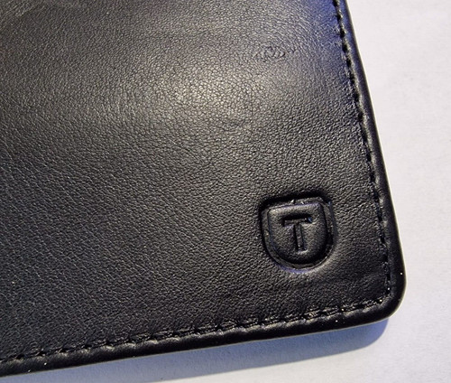 Tecovas calfskin billfold - tecovas,