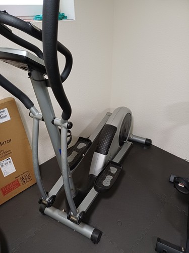 Crosstrainer - ,