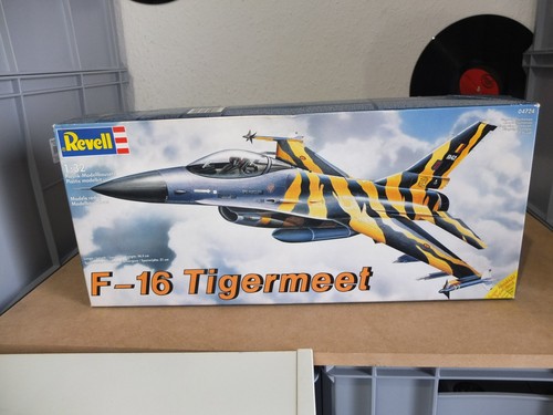 Revell tigermeet 04724 - f,