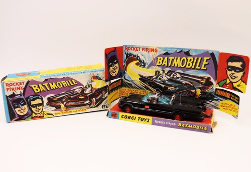 Corgi toys 267 batmobile - corgi,