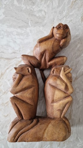 Handgeschnitzte holzfigur - handgeschnitzte,