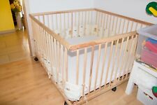 Zwillingsbett Kinderbett Zwilling Bett mit Matratzen auf Rollen höhenverstellbar