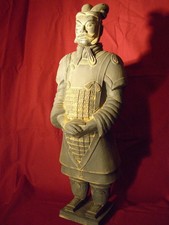 Terrakotta General 59cm