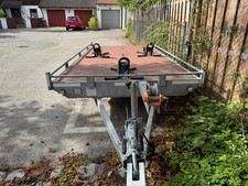 Eduard Anhänger Hochlader.  2700KG. 4,00x2,00m Plattform 100 Kmh Zul.