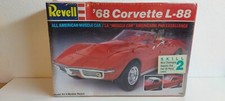 REVELL 7159 Plastikmodellbausatz 1:25 1968er Corvette L-88