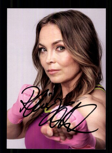 Regina halmich autogrammkarte - regina,