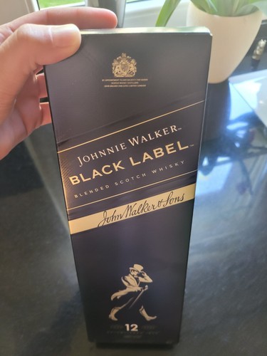 Johnnie walker - (31€/1000ml),