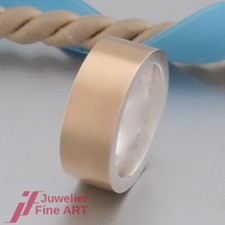 schöner, breiter Ring-in