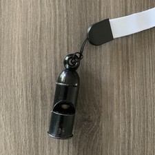 Trillerpfeife | Signalpfeife|Pfeife für Sport|PVC Schwarz| mit Lanyard|gebraucht