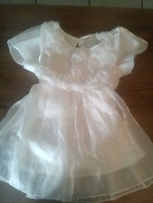 Niedliches Mädchenkleid