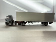 Herpa AWM Iveco 1 Achs City Sattlelzug