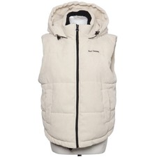 FB Sister, Outdoor Weste