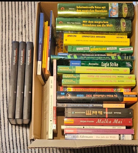 Büchersammlung - (, 30
