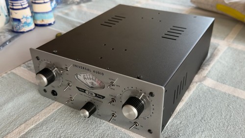 Universal audio 710 - universal,