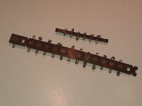 Anschlussleisten für - 2, (für