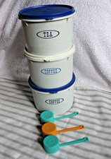 Tupperware Kaffeedose + Teedose gesprenkelt weiß blau 2 Dosierlöffel Container