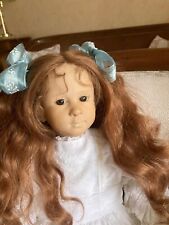 Künstlerpuppe Camilla von Ruth Treffeisen plus Kleidchen