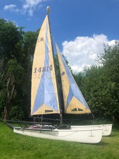 Katamaran Hobie Cat mit Trailer