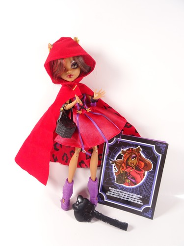 Monster high doll - monster, rotwölfchen