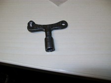 ✅  alter Aufziehschlüssel Vierkant Polar Spielzeug Schlittschuhe Rollschuhe #103